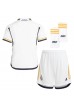 Real Madrid Babyklær Hjemme Fotballdrakt til barn 2023-24 Korte ermer (+ Korte bukser)